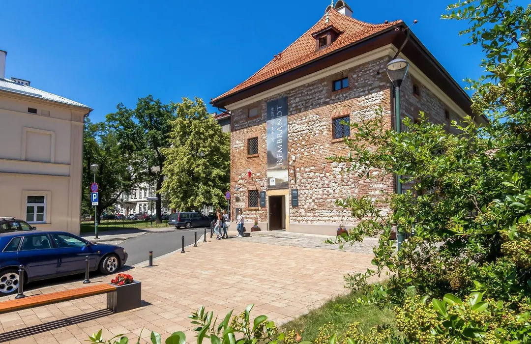 Cracow Best Location Apartment By Cozyplace-1