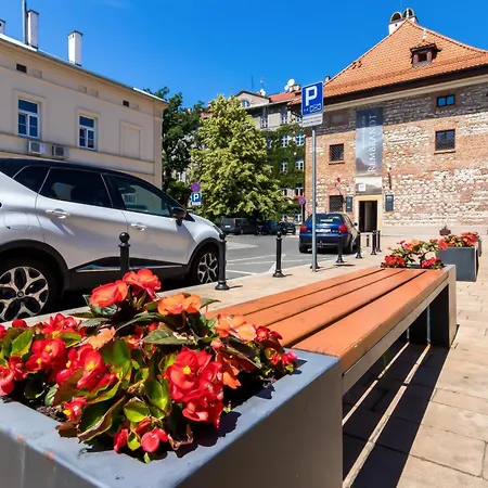 Cracow Best Location Apartment By Cozyplace-3